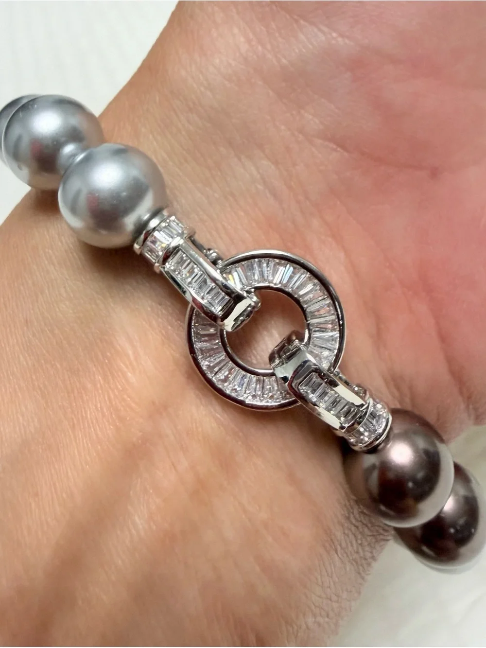 Classic Two-Tone Pearl Bracelet - Silver & Gunmetal